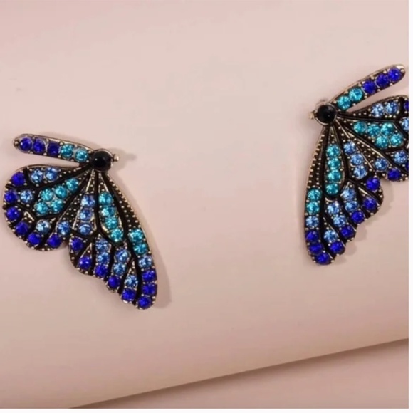 ❤️ FREE Butterfly Insect Rhinestone Boho Peasant Hipster Hippie Art Chic Earring - Picture 2 of 3